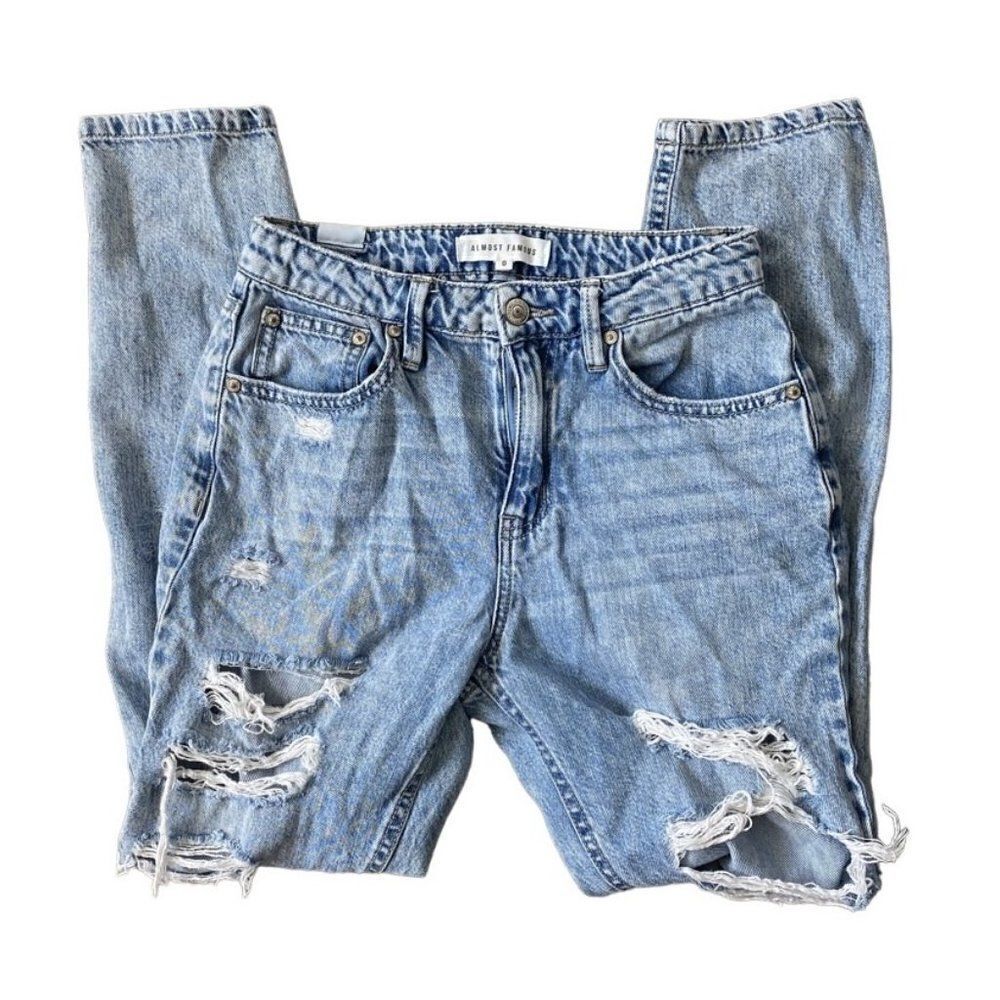 Almost Famous Distressed Ripped Denim Jeans SZ 0
